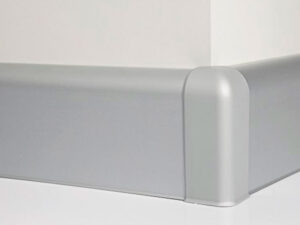 Наружный угол для плинтуса Metal Line 97/8 Е