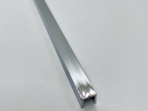 Профіль п-подібний латунний хромований 10х10 мм, 270 см