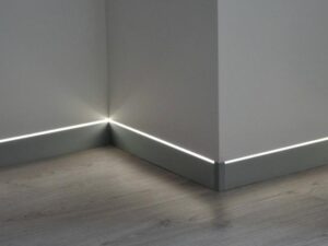 Плинтус скрытого монтажа  с LED подсветкой, алюминиевый Profilpas Prolight Metal Line 87/6